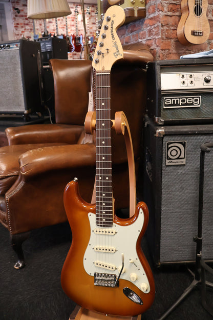 Fender American Performer Stratocaster Honey burst (Used)