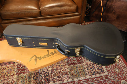 Eastman E22OOSS/V-SB Antique Sunburst (B-Stock)