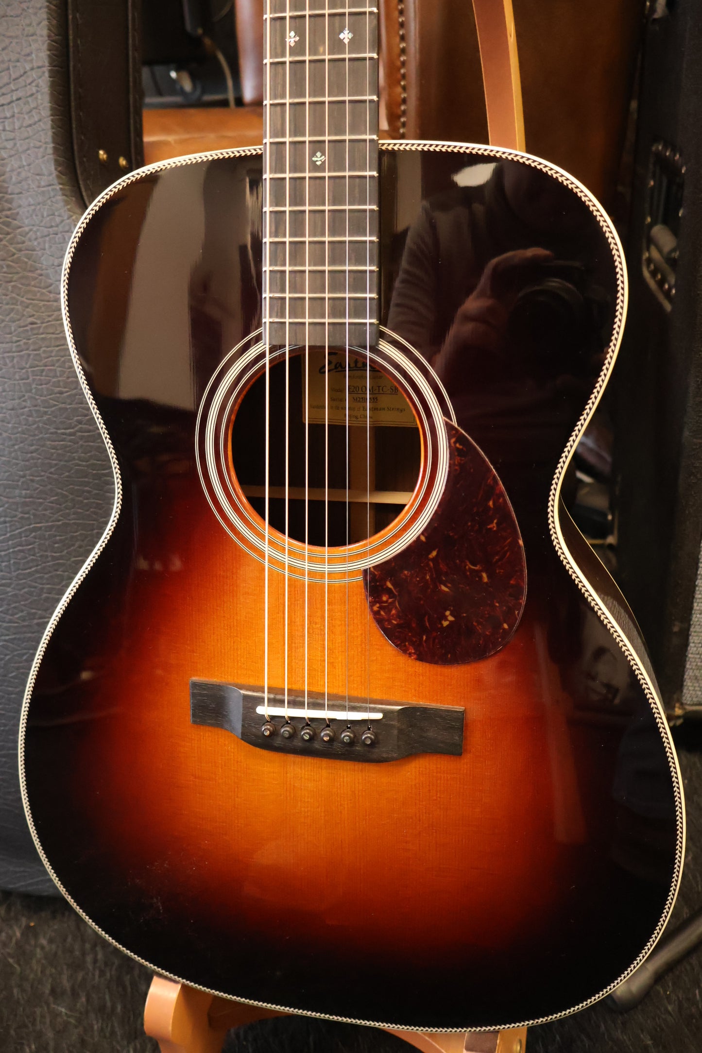 Eastman E20OM-TC-SB Ochrestral Model (B-STOCK)