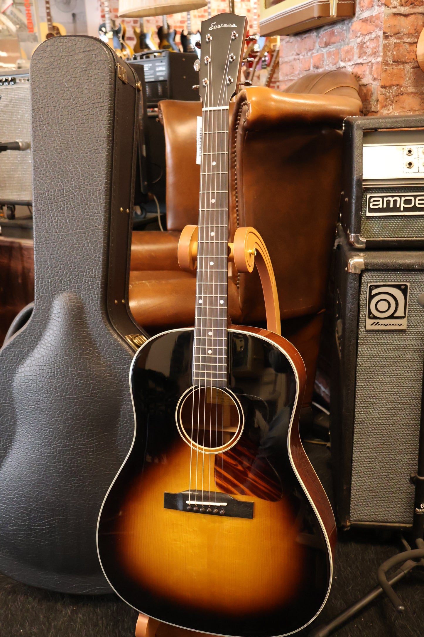 Eastman E-10SS-TC Thermo Cure Sunburst (B-Stock)