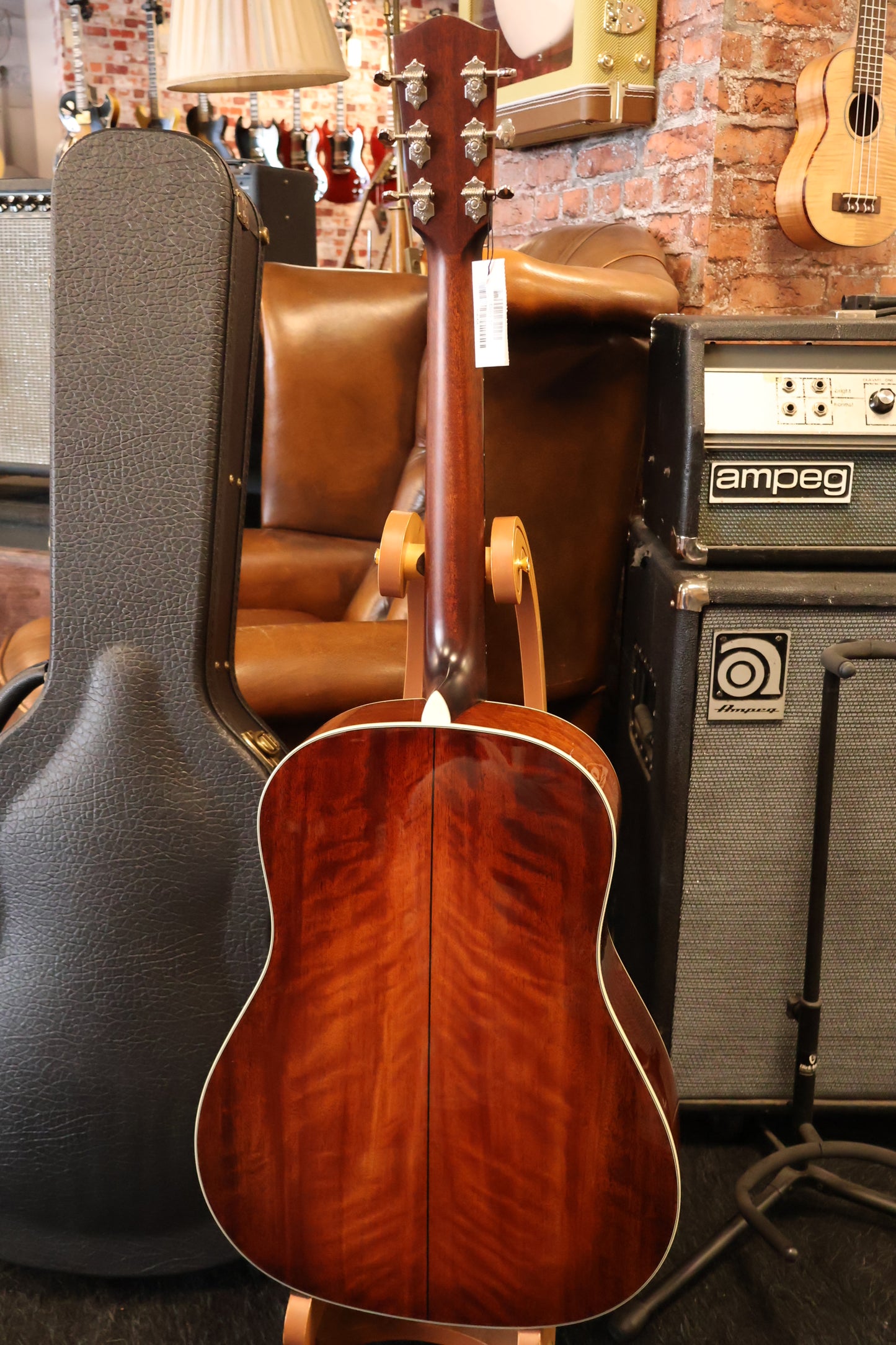 Eastman E-10SS-TC Thermo Cure Sunburst (B-Stock)