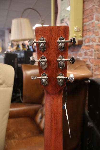 Eastman E2OM-DLX Orchestra Sunburst (B-Stock)