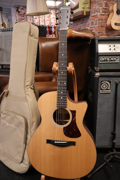 Eastman AC122-1CE Grand Auditorium (B-Stock)