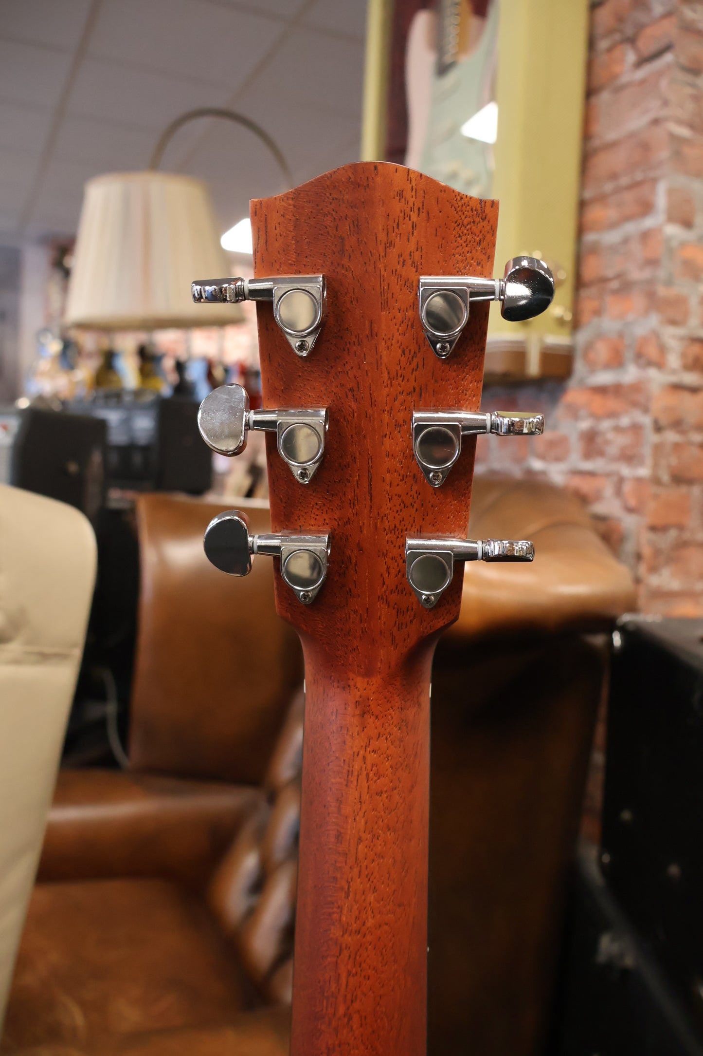 Eastman AC122-1CE Grand Auditorium (B-Stock)