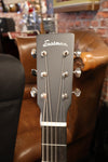 Eastman E3DE Deluxe Dreadnought with Electronics