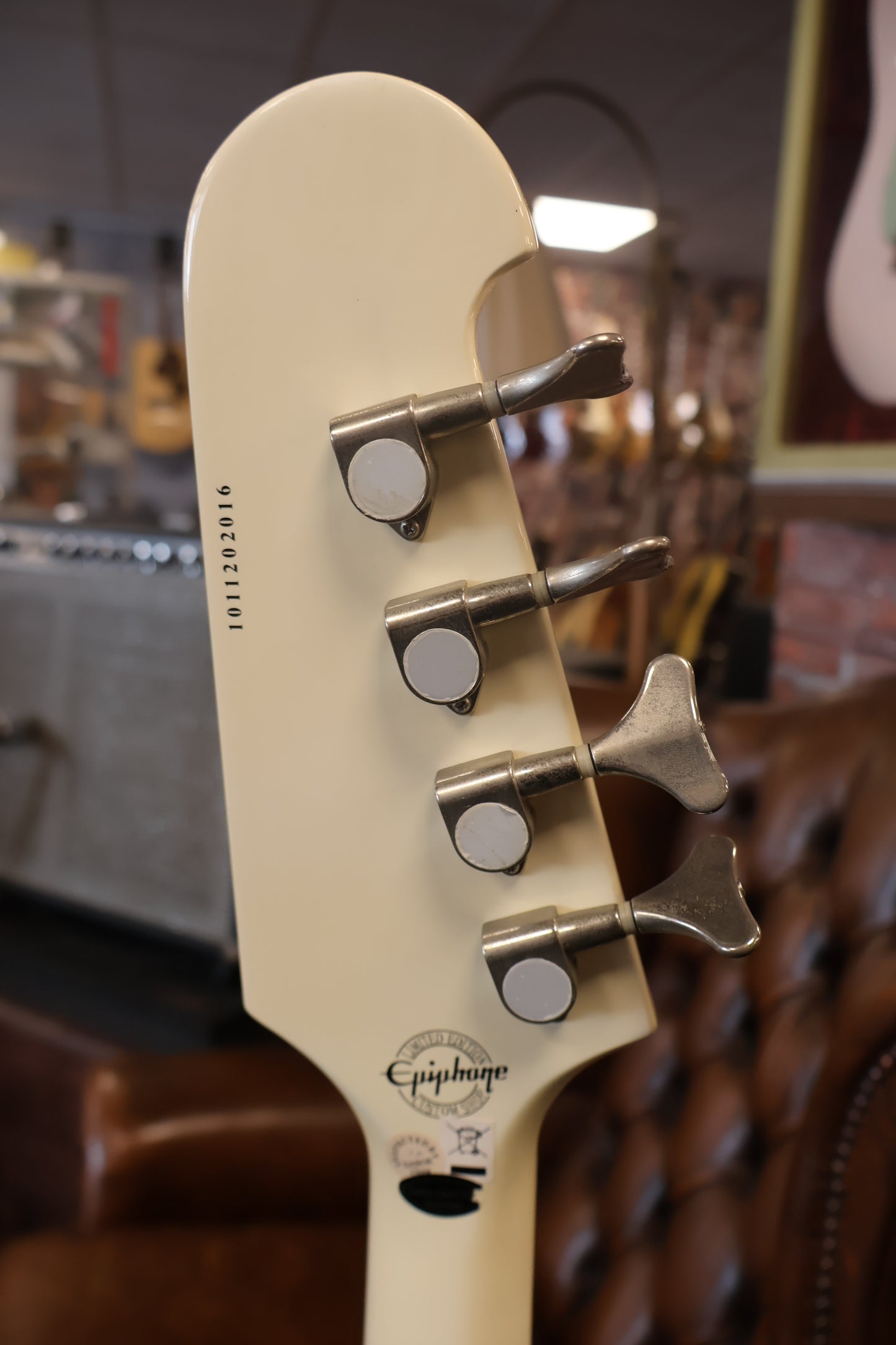 Epiphone Thunderbird Bass Alpine White (USED)
