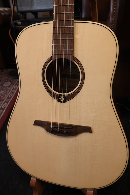 Lag T-88 Dreadnought (Used)