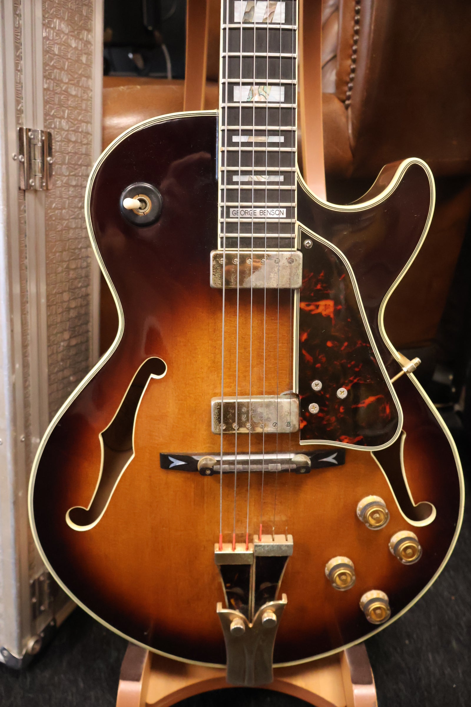 Ibanez 1979 GB-10 George Benson OHSC – Dirk Witte