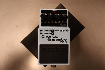 Boss CE-5 Chorus Ensemble