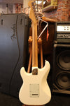 Fender American Professional II Stratocaster Roasted Neck Rosewood Fingerboard Olympic White