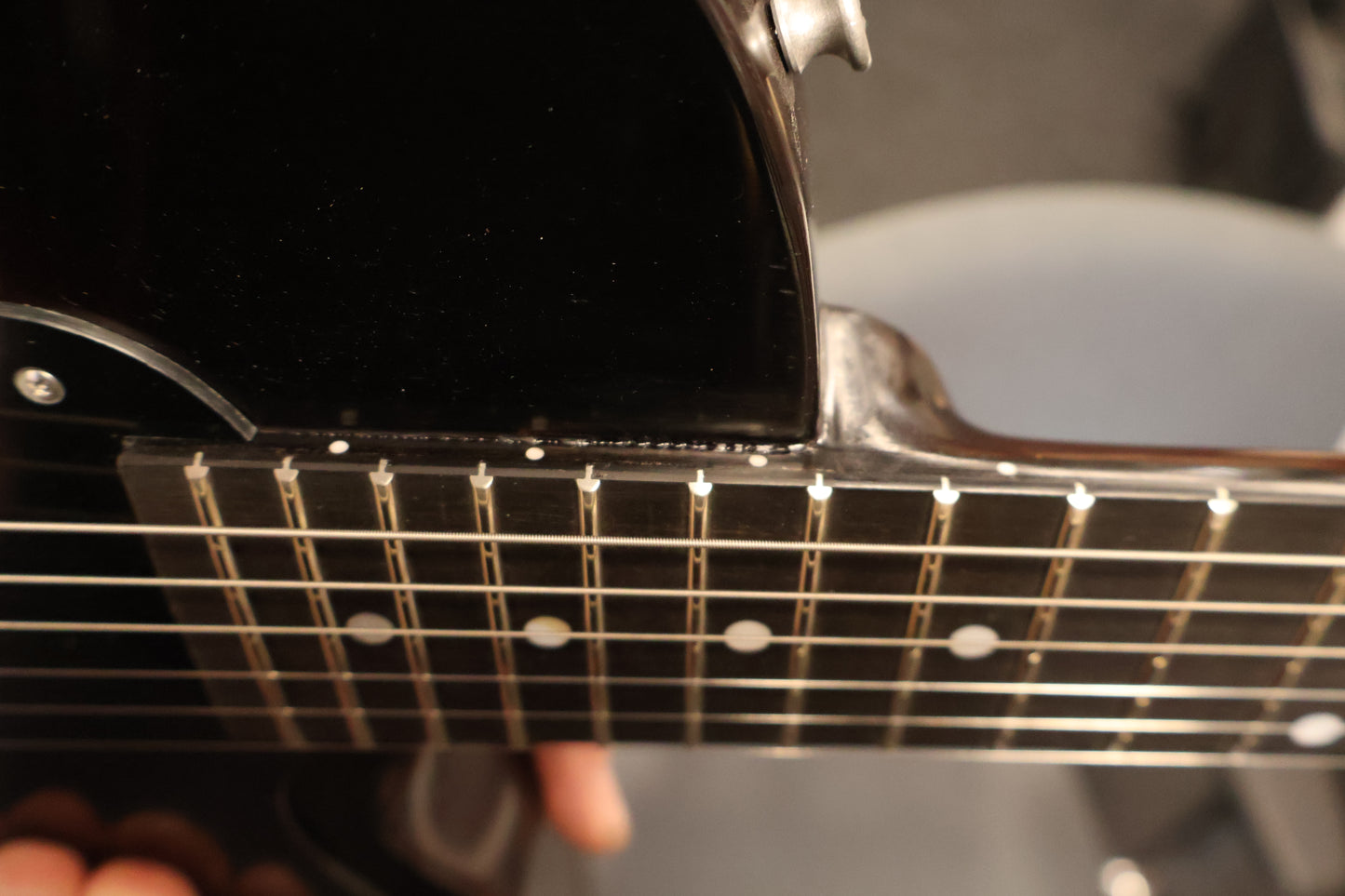 Eastman SB55/V-SB All Mahogany P90 single cut Sunburst (B-Stock)