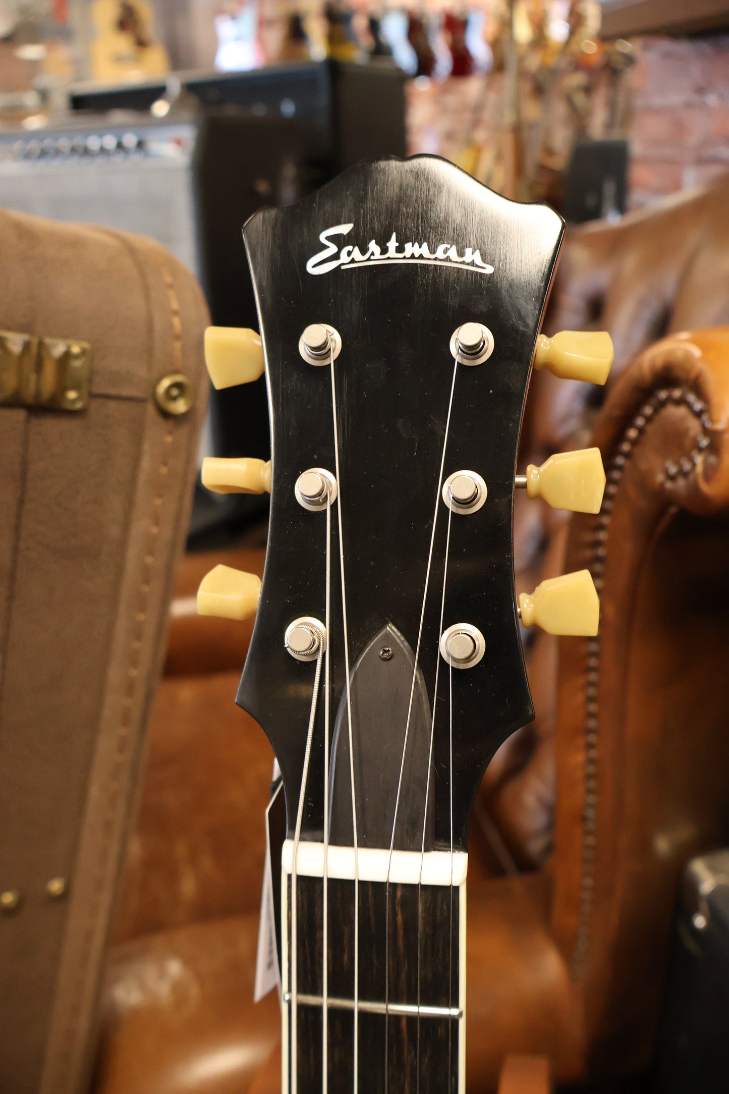 Eastman T64/TV-T Vintage Red