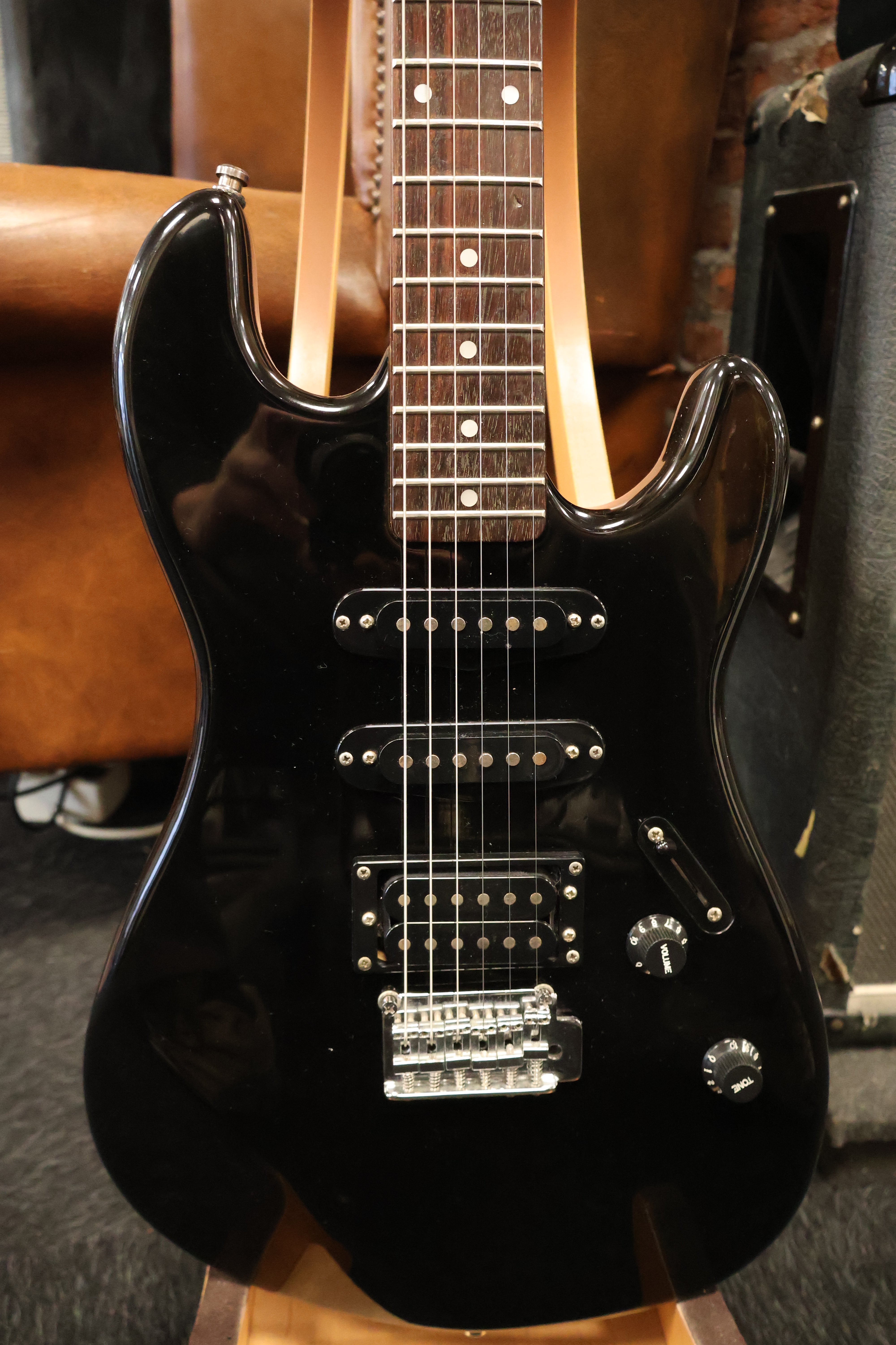 Squier 1989 Bullet 1 HSS Black – Dirk Witte
