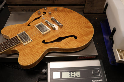 Hofner 2006 Verythin Flametop made in Germany (USED)