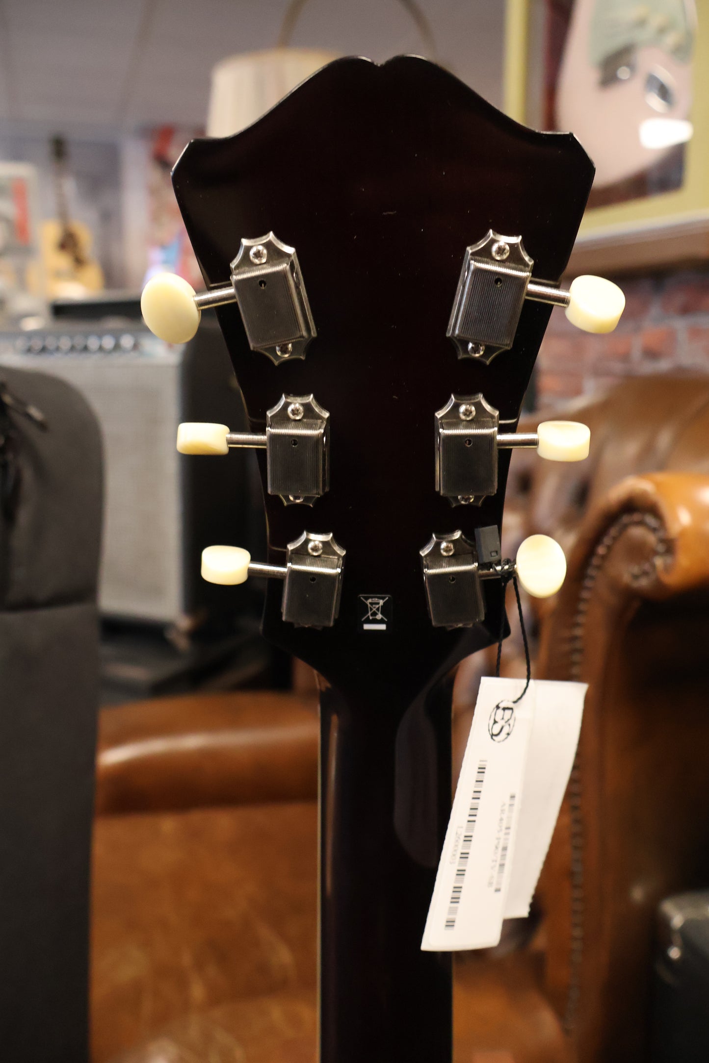 Eastman AR405-P90/TV-SB Hollow Body Archtop (B-Stock)