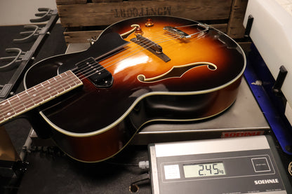 Eastman AR405-P90/TV-SB Hollow Body Archtop (B-Stock)