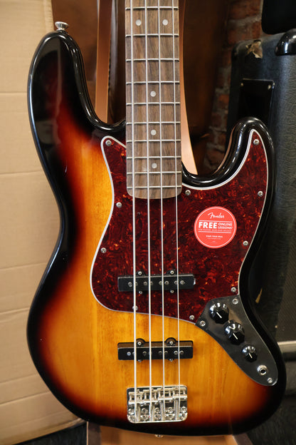 Squier Classic Vibe '60s Jazz Bass 3-Color Sunburst