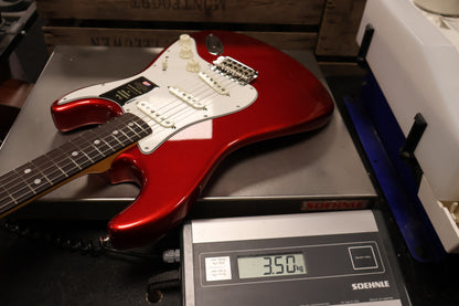 Fender American Vintage II 1965 Stratocaster Candy Apple Red