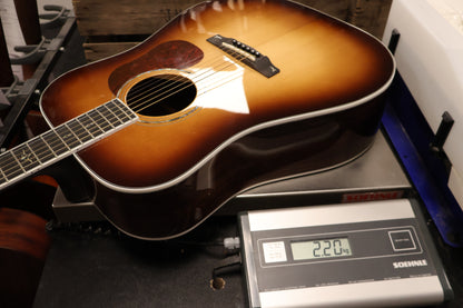 Cort D8 Gold Light Burst (USED)