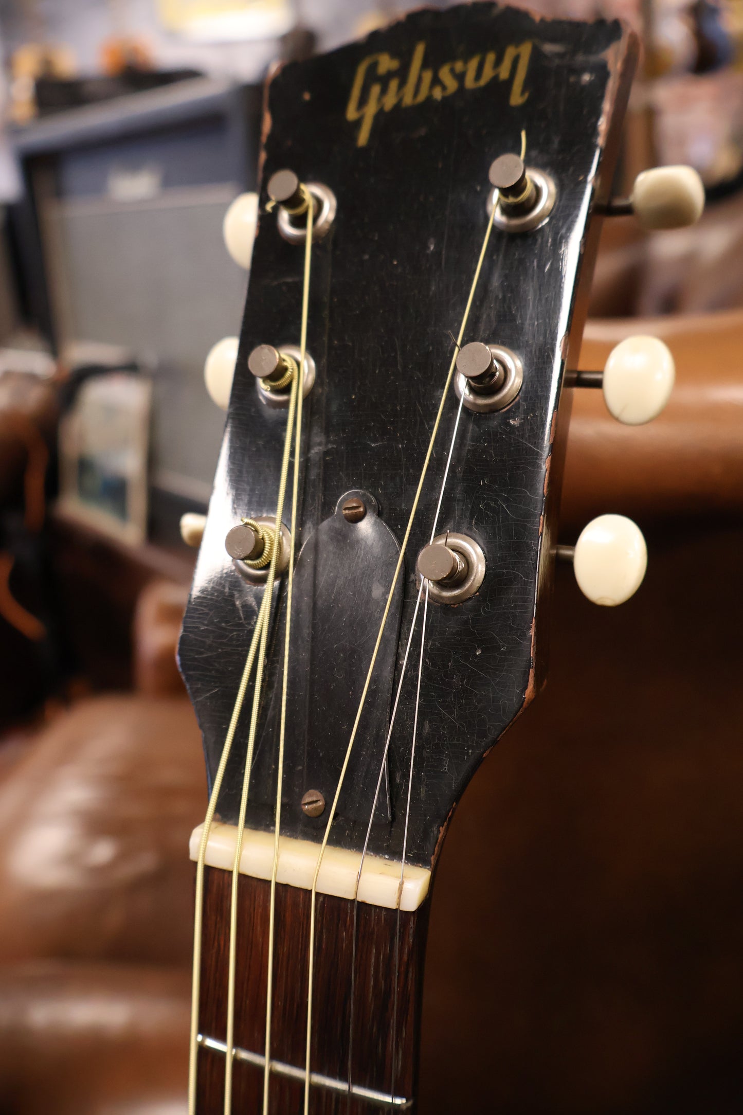 Gibson LG-1 Sunburst 1948