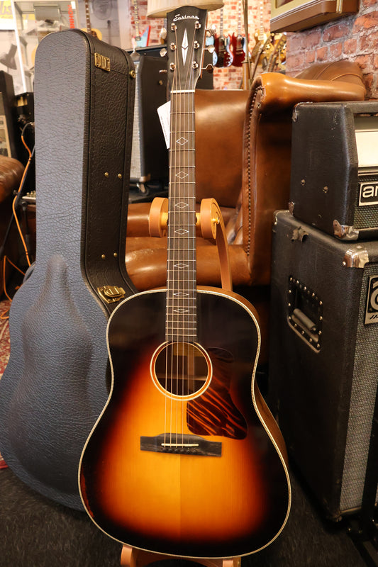 Eastman E22SS/V-SB Antique Sunburst