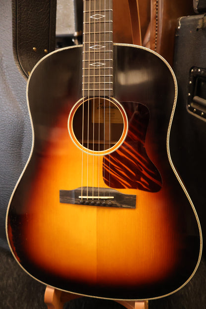 Eastman E22SS/V-SB Antique Sunburst