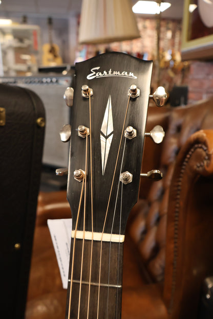 Eastman E22SS/V-SB Antique Sunburst