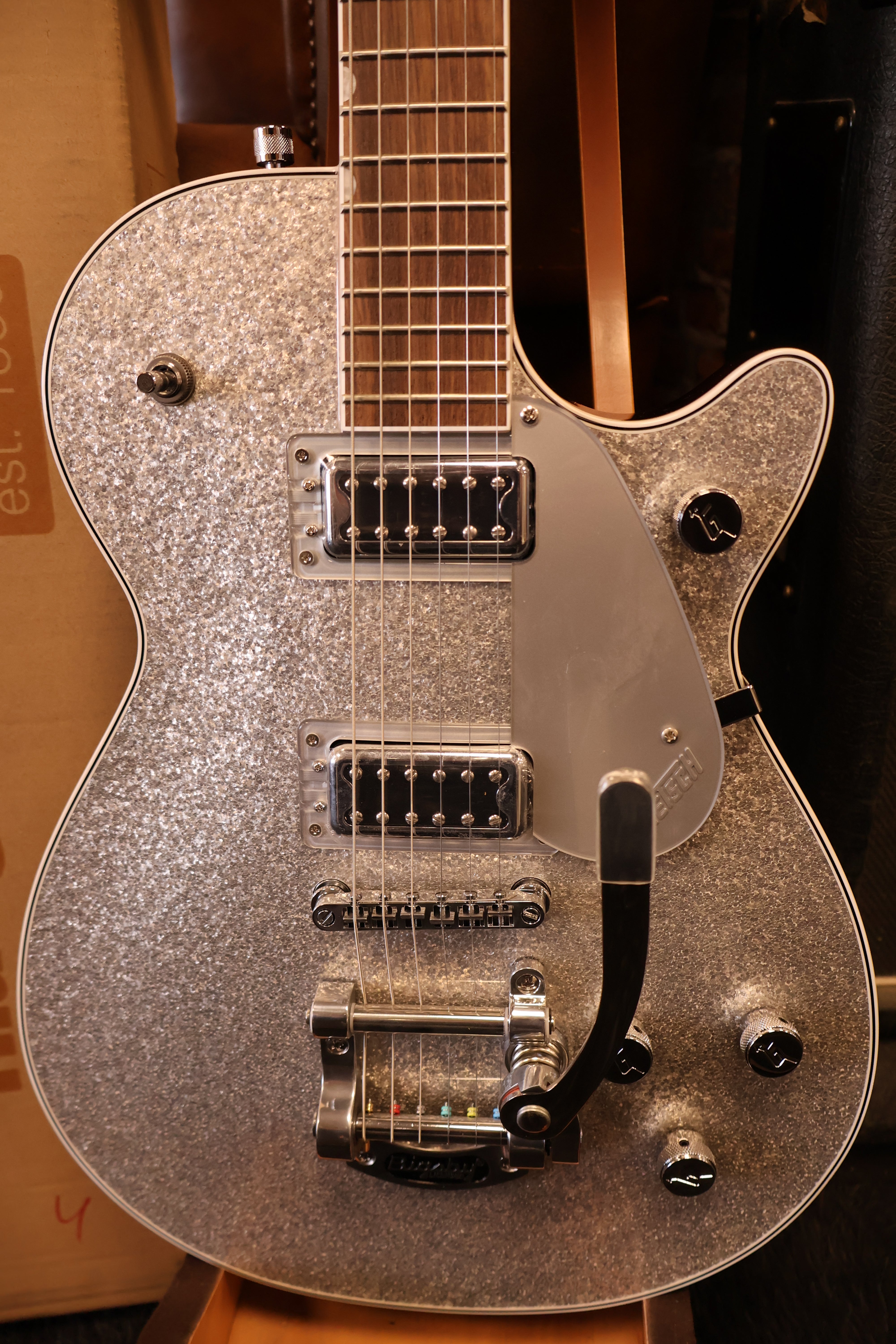 Gretsch G5230T Electromatic Sparkle Jet Silver Sparkle – Dirk Witte
