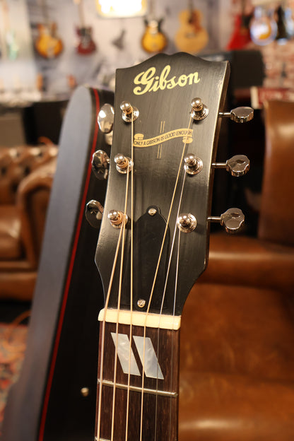 Gibson Custom 1942 Banner Southern Jumbo
