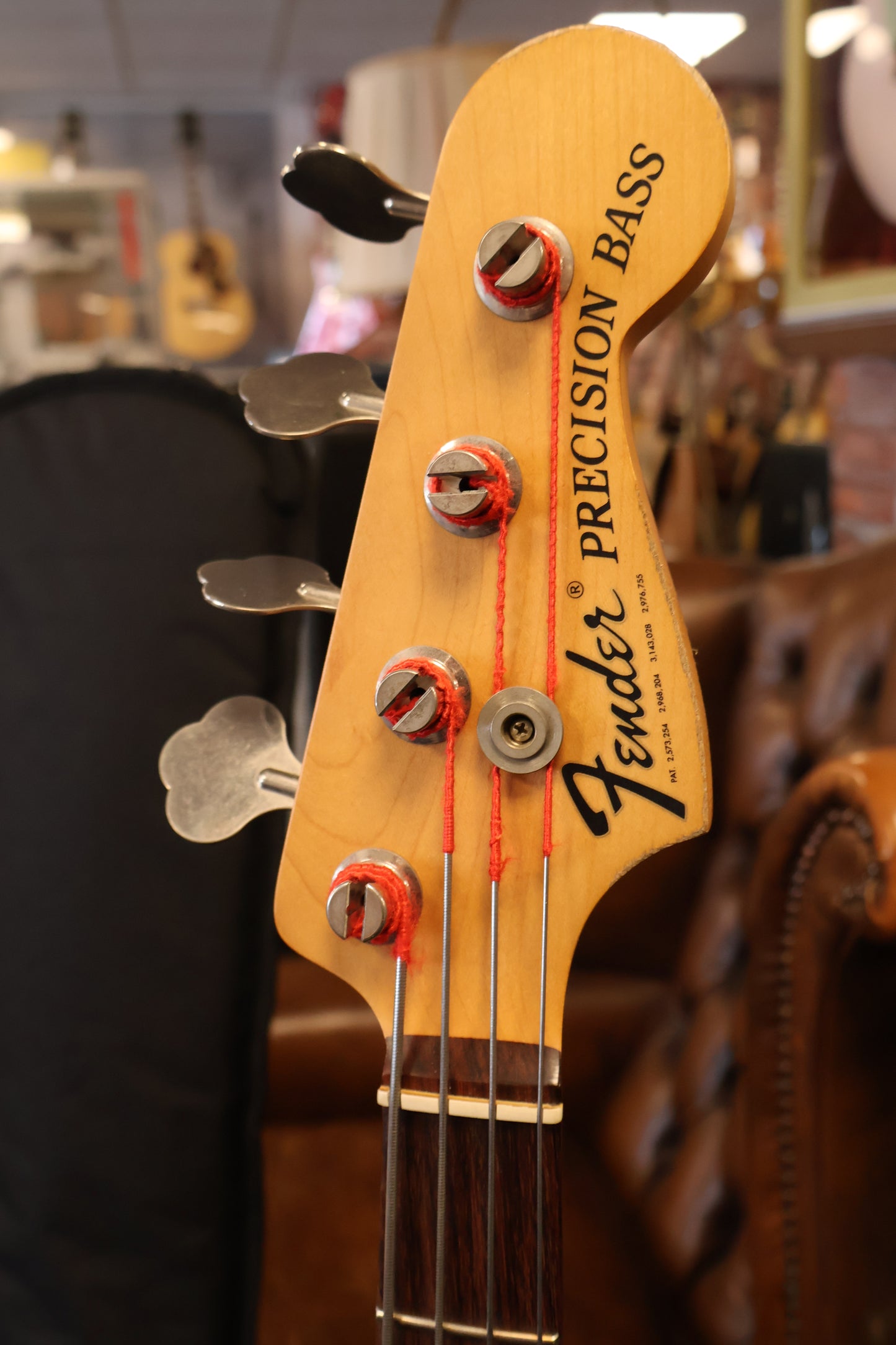 Fender Nate Mendel P Bass 2018 Candy Apple Red (Used)