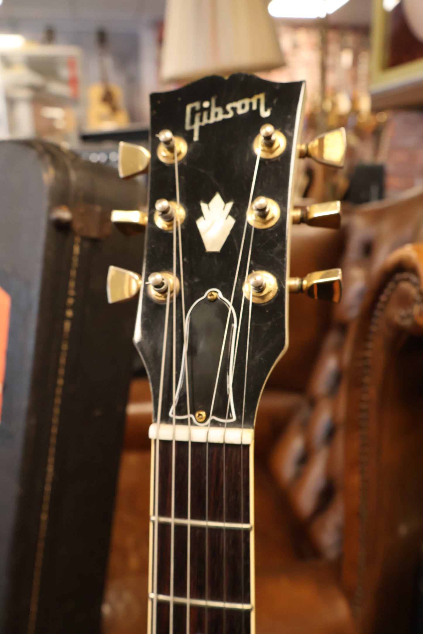 Gibson 1987 ES-335 White Gold Hardware