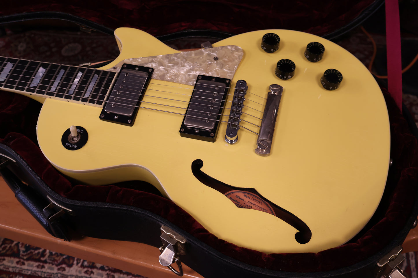 Gibson 1997 Les Paul Custom Shop Catalina Custom