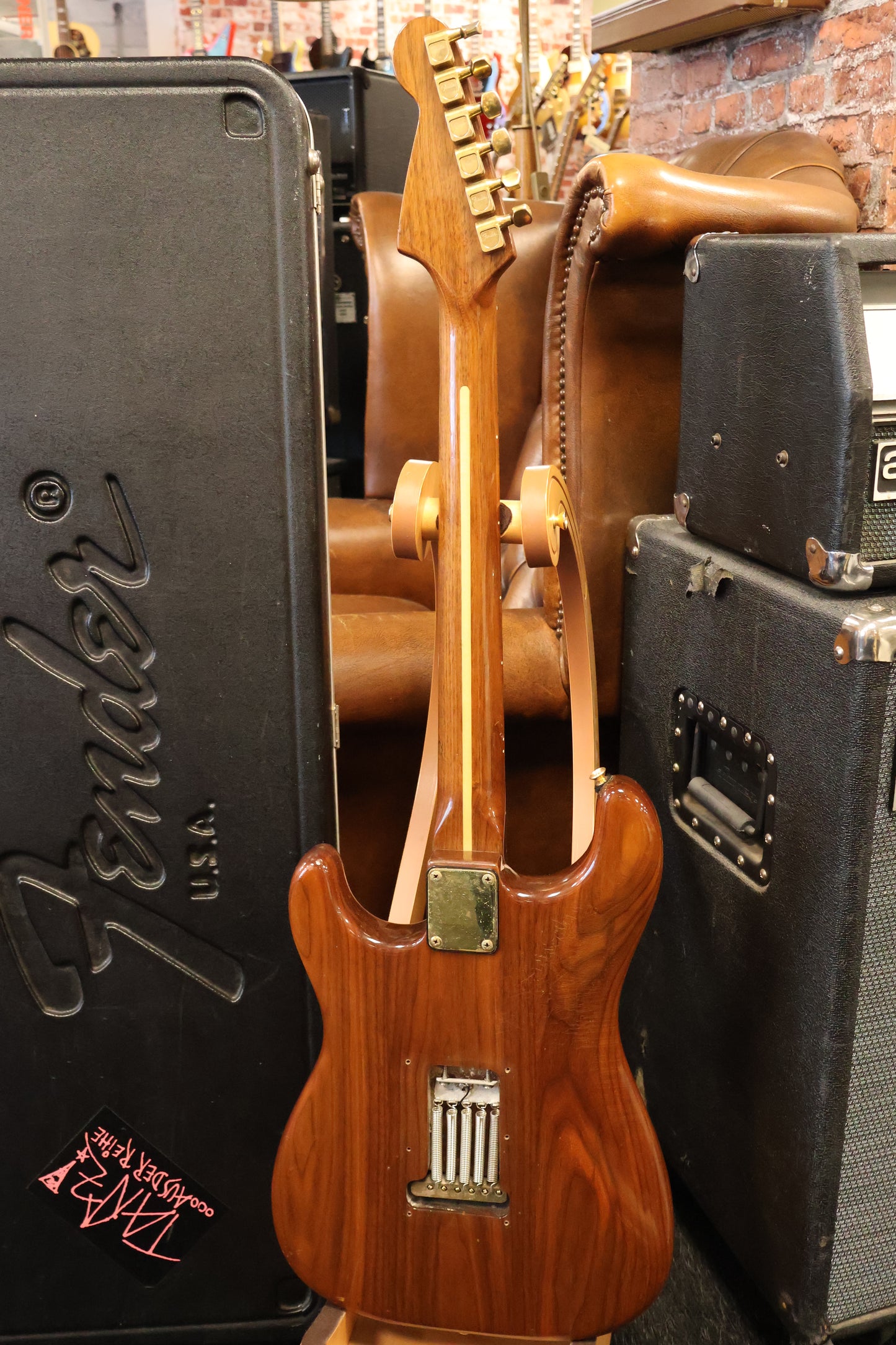 Fender Walnut "The Strat" 1981