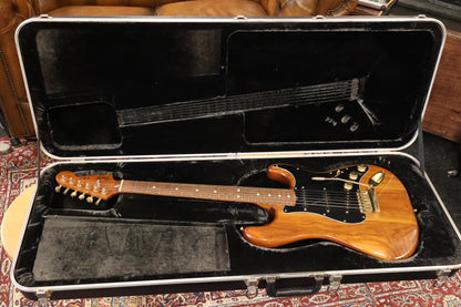 Fender Walnut "The Strat" 1981