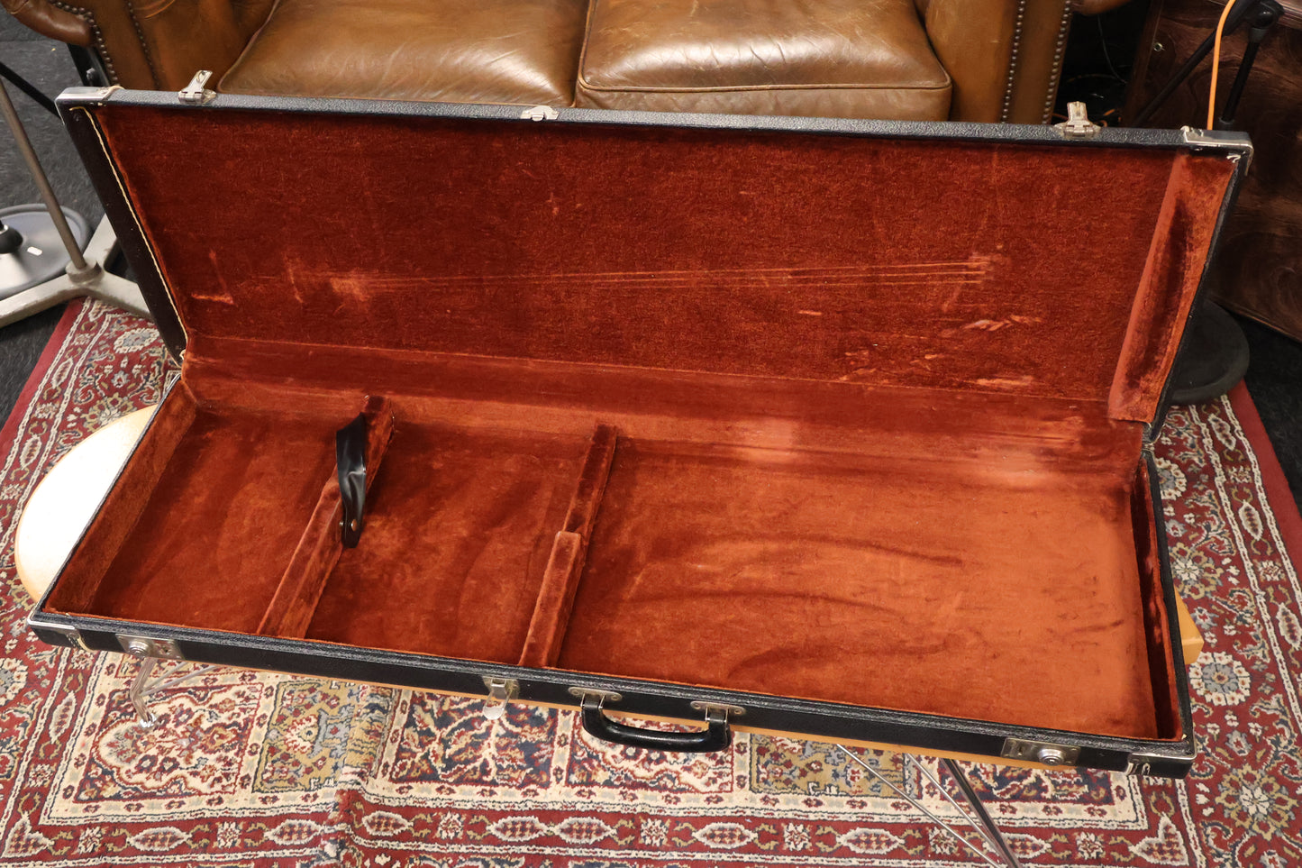 Fender 1966 Mustang Daphne Blue OHSC