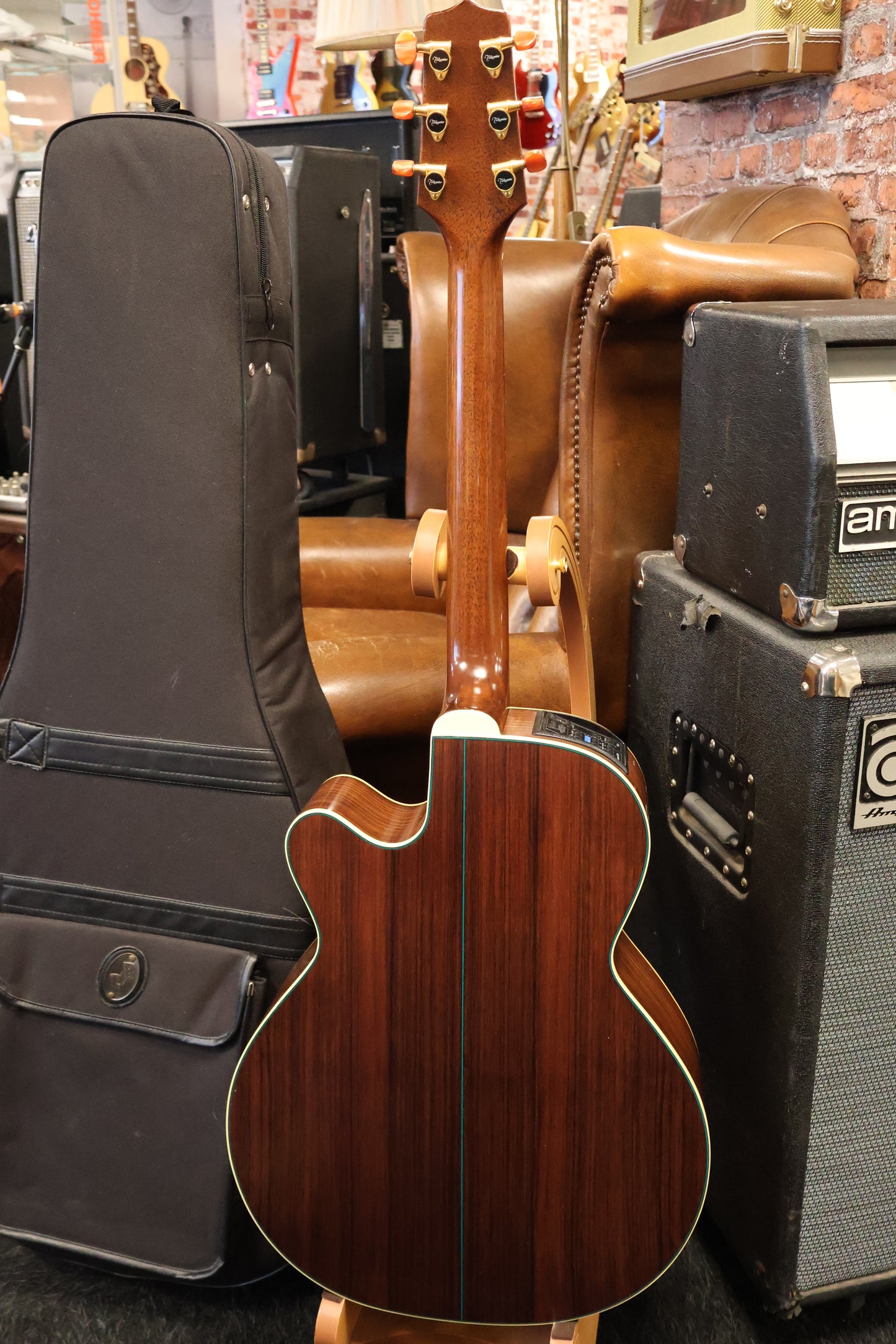 Takamine Ltd 1999 Grand Auditorium Mountain (Used)