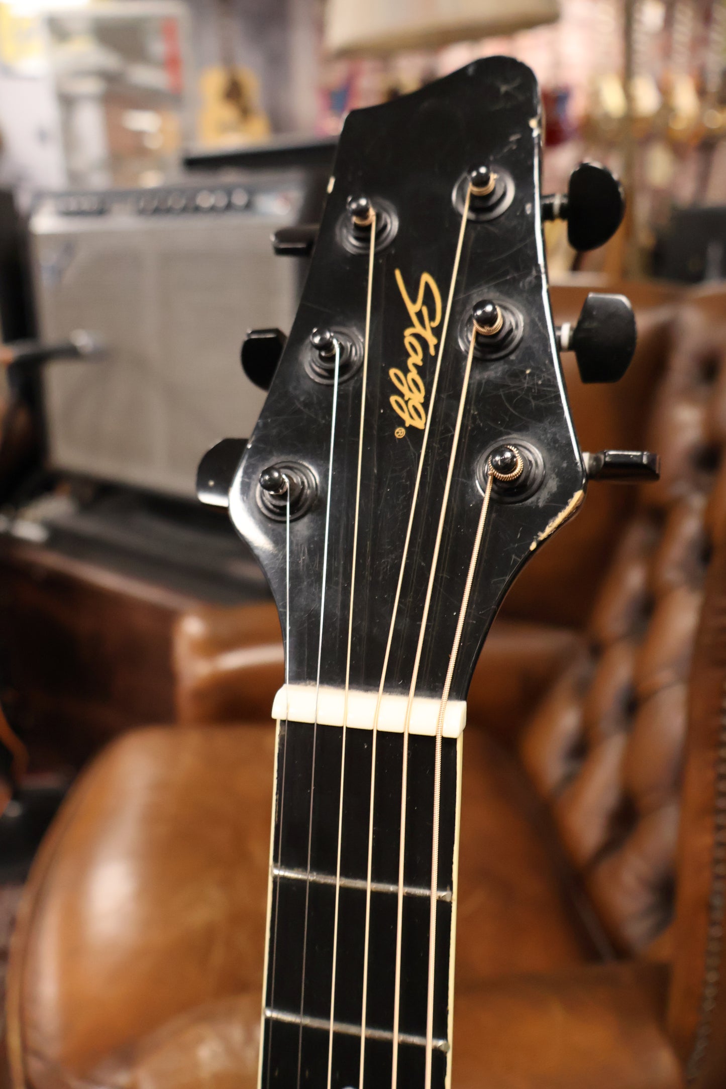 Stagg Dreadnought Lefty Black (Used)