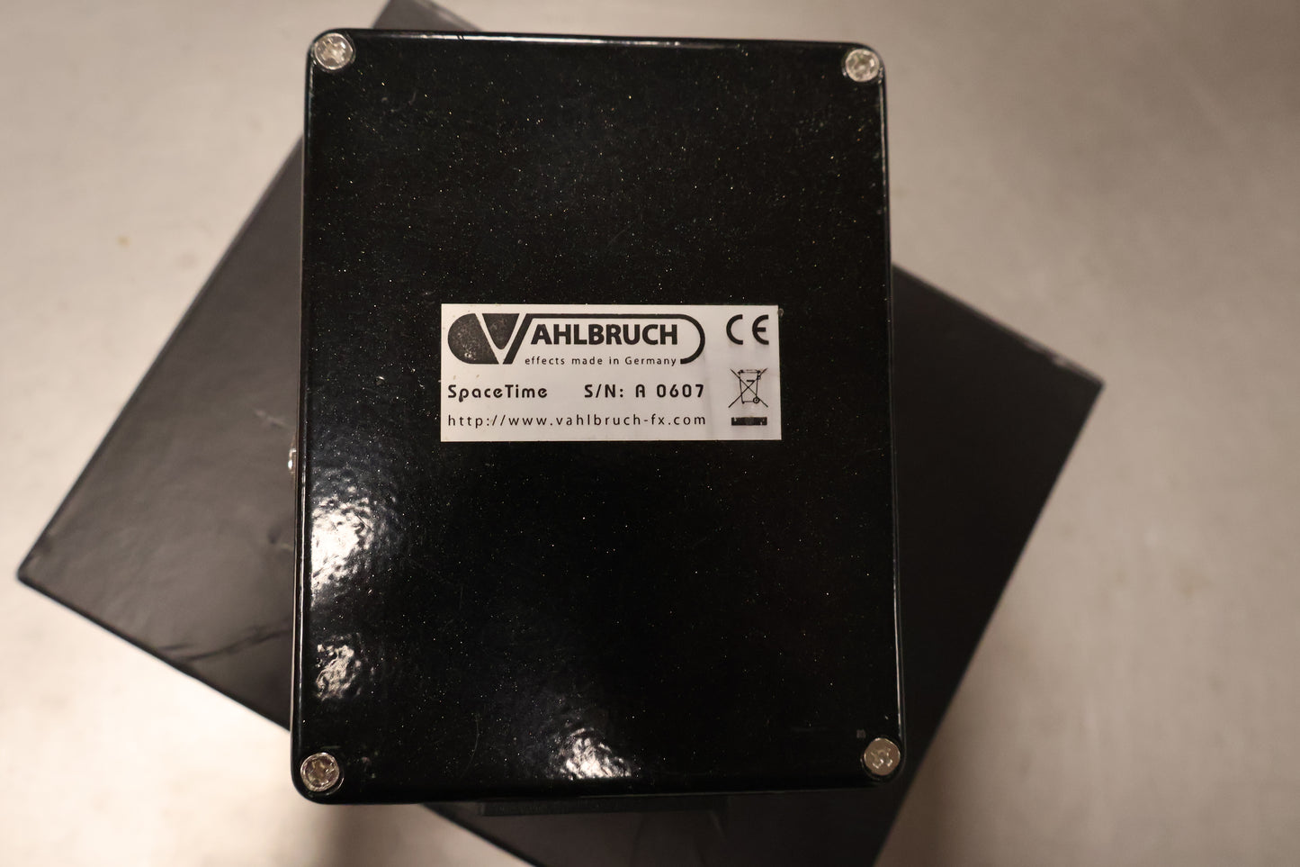 Vahlburch Spacetime Delay (Used)