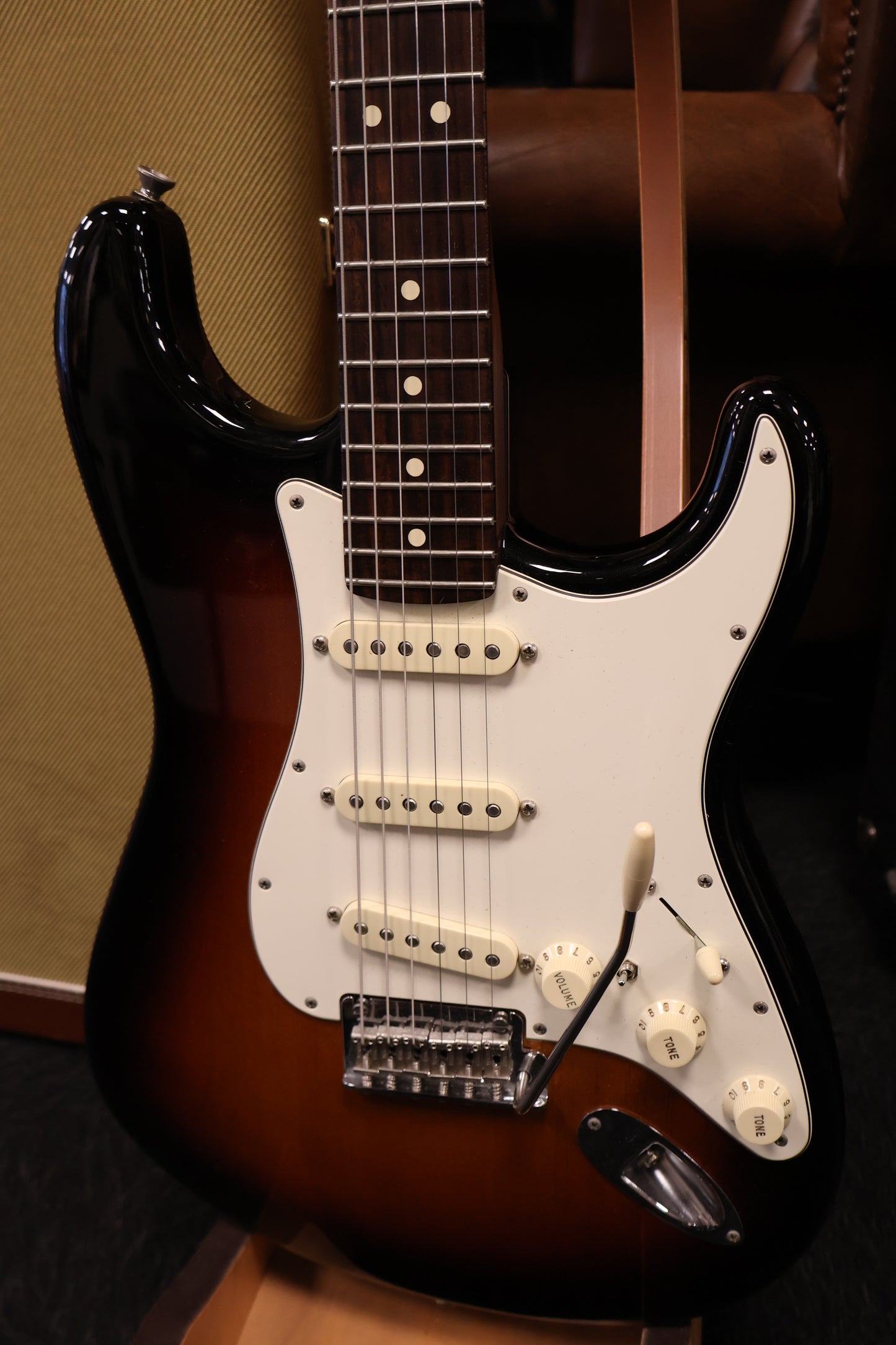 Fender LTD American Professional Stratocaster with Rosewood Neck 2016 - 3-Color Sunburst