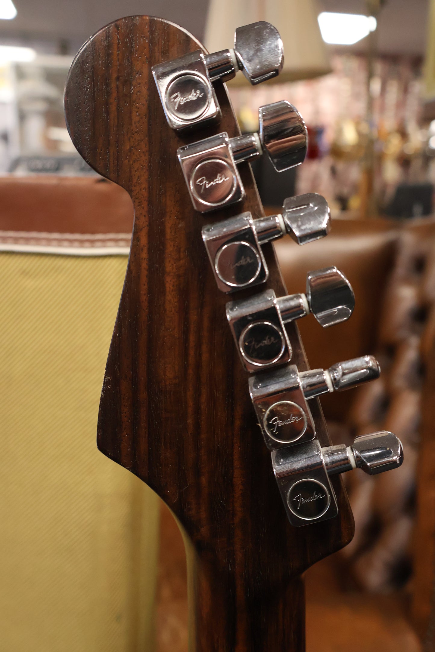 Fender LTD American Professional Stratocaster with Rosewood Neck 2016 - 3-Color Sunburst
