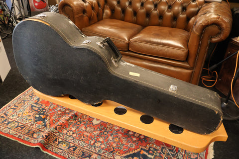 Universal old Case For Auditorium Type Guitars (USED)