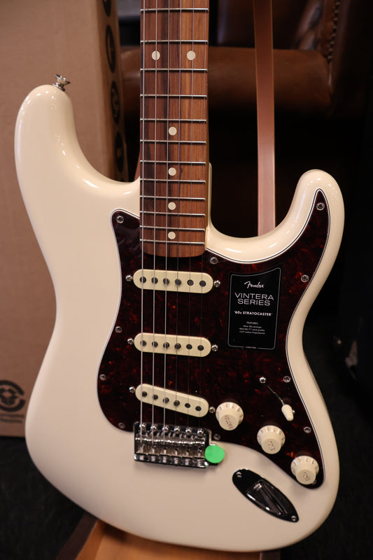 Fender Limited Edition Vintera '60s Stratocaster Olympic White (Used)