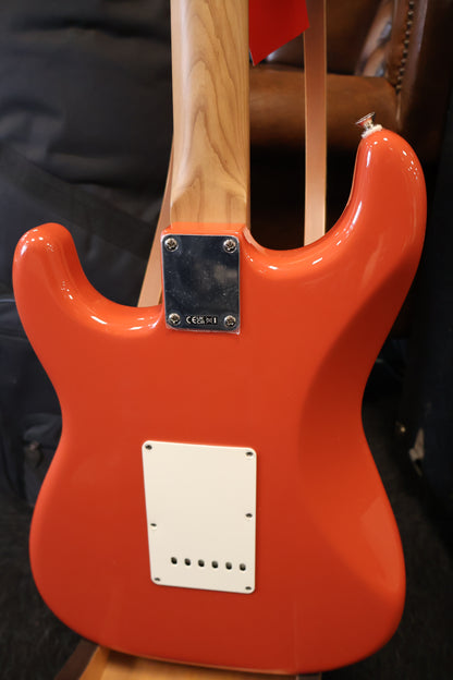Fender Limited Edition Vintera II '60s Stratocaster Fiesta Red (Used)