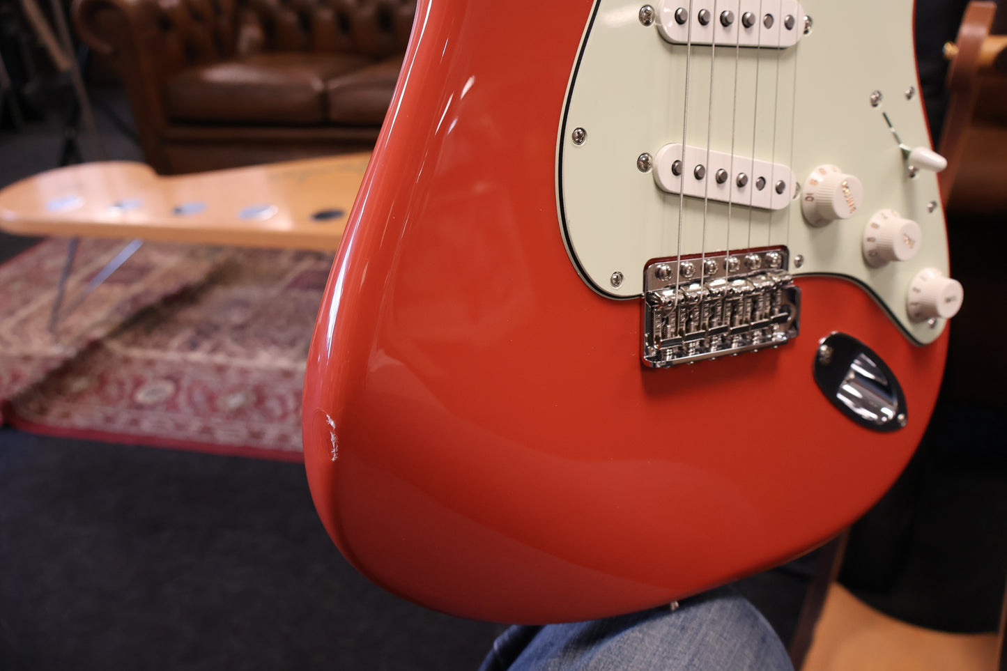 Fender Limited Edition Vintera II '60s Stratocaster Fiesta Red (Used)