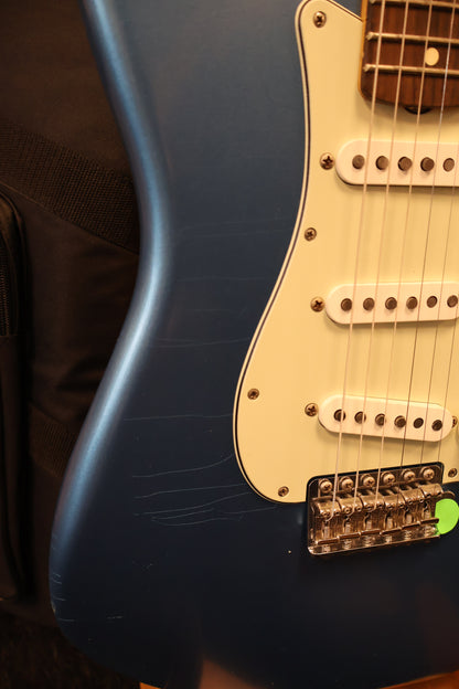 Fender LTD Road Worn '60s Stratocaster Lake Placid Blue (Used)