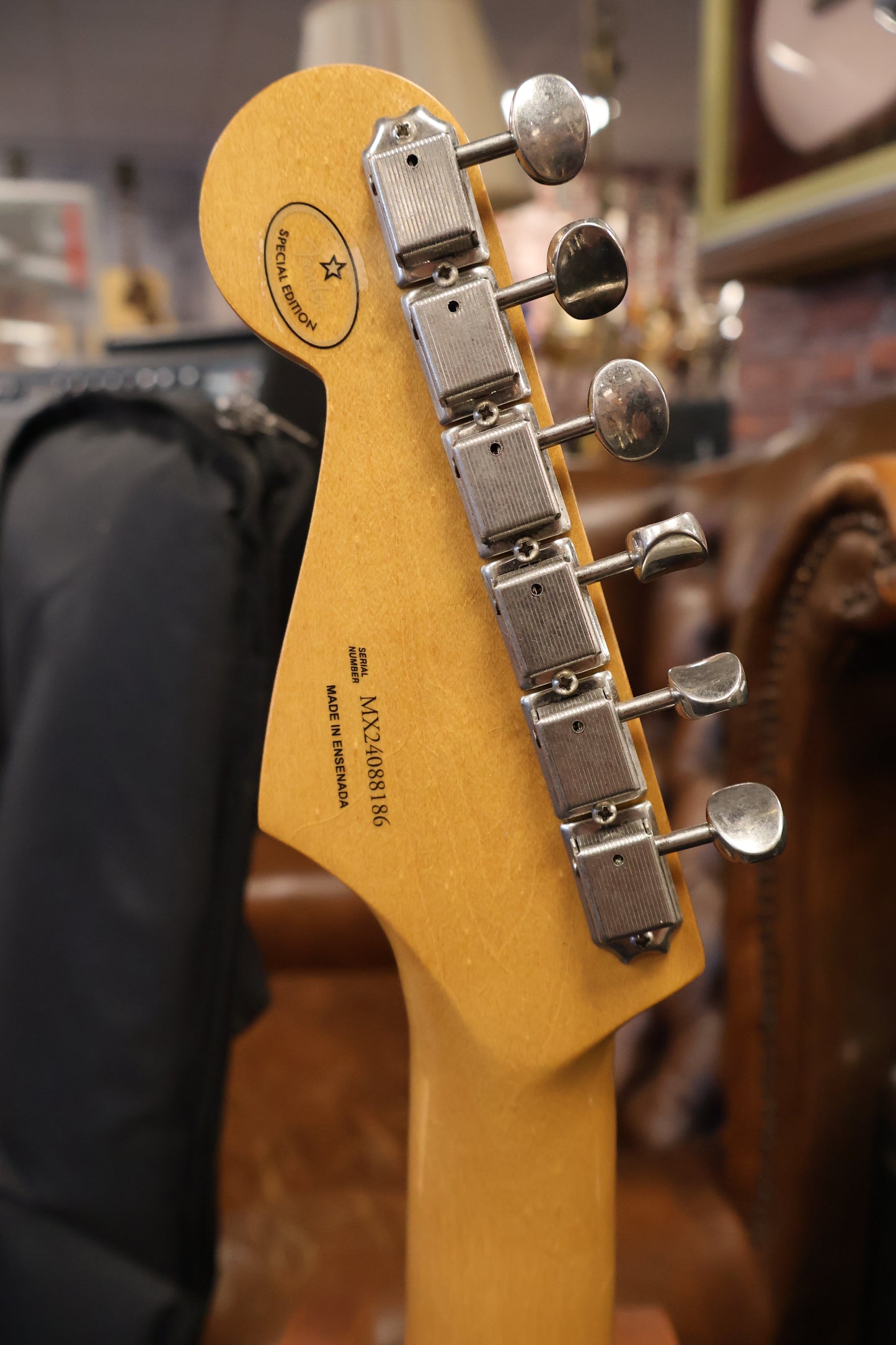 Fender LTD Road Worn '60s Stratocaster Lake Placid Blue (Used)