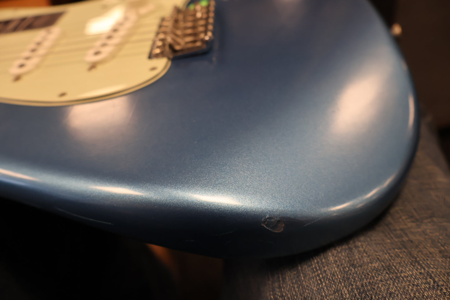 Fender LTD Road Worn '60s Stratocaster Lake Placid Blue (Used)