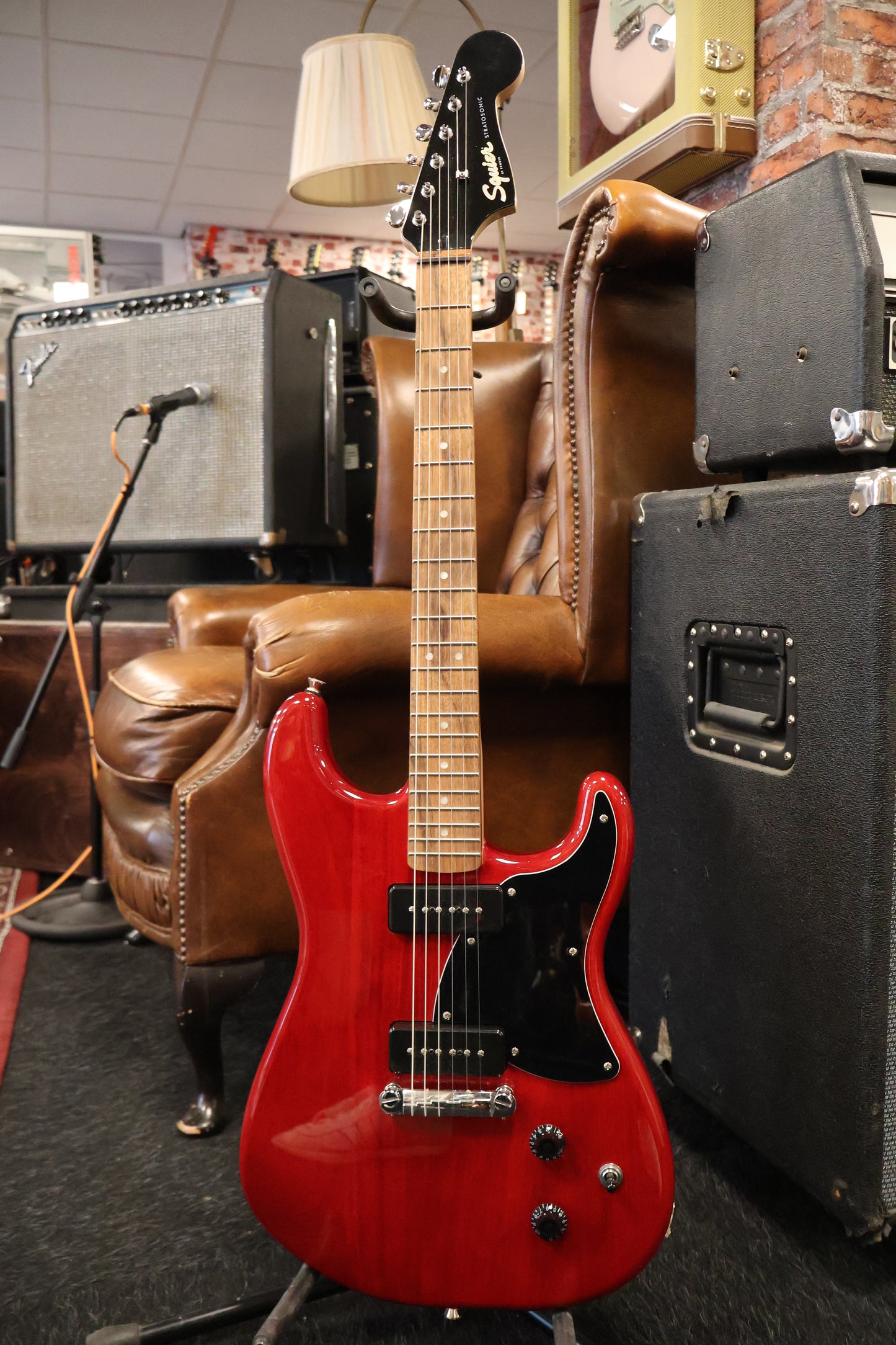 Squier Paranormal Strat-O-Sonic Crimson Red Transparent