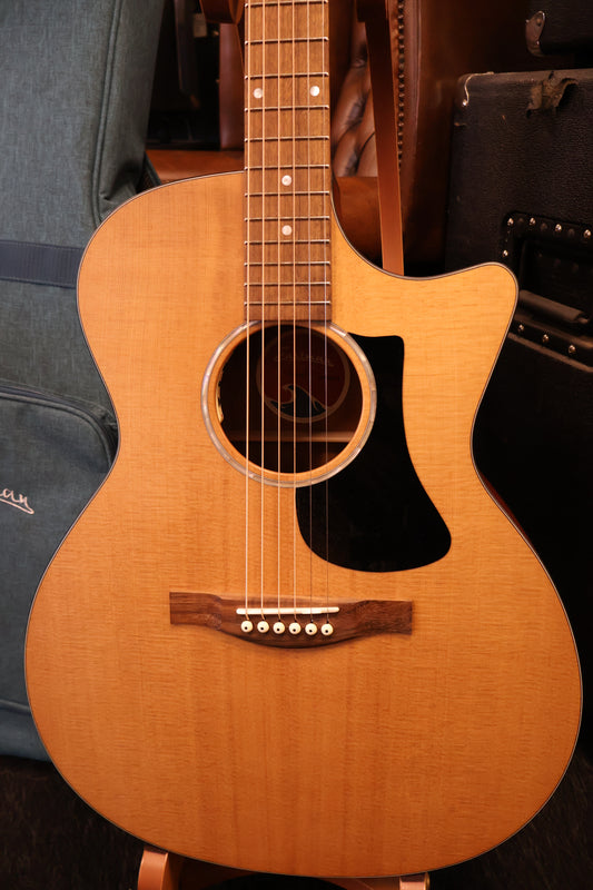 Eastman PCH1-GACE Sapele GA solid top/satin cutaway (Used)