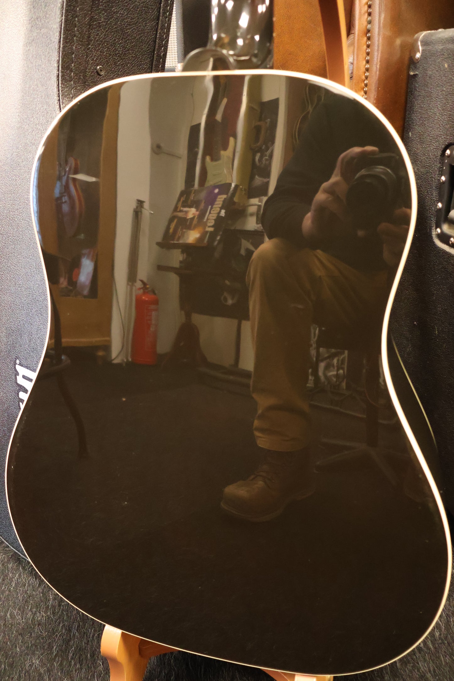 Gibson J-45 Standard Vintage Sunburst #122